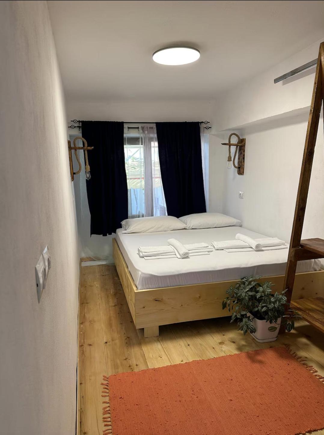 My Wooden Apartments Tirana Zewnętrze zdjęcie