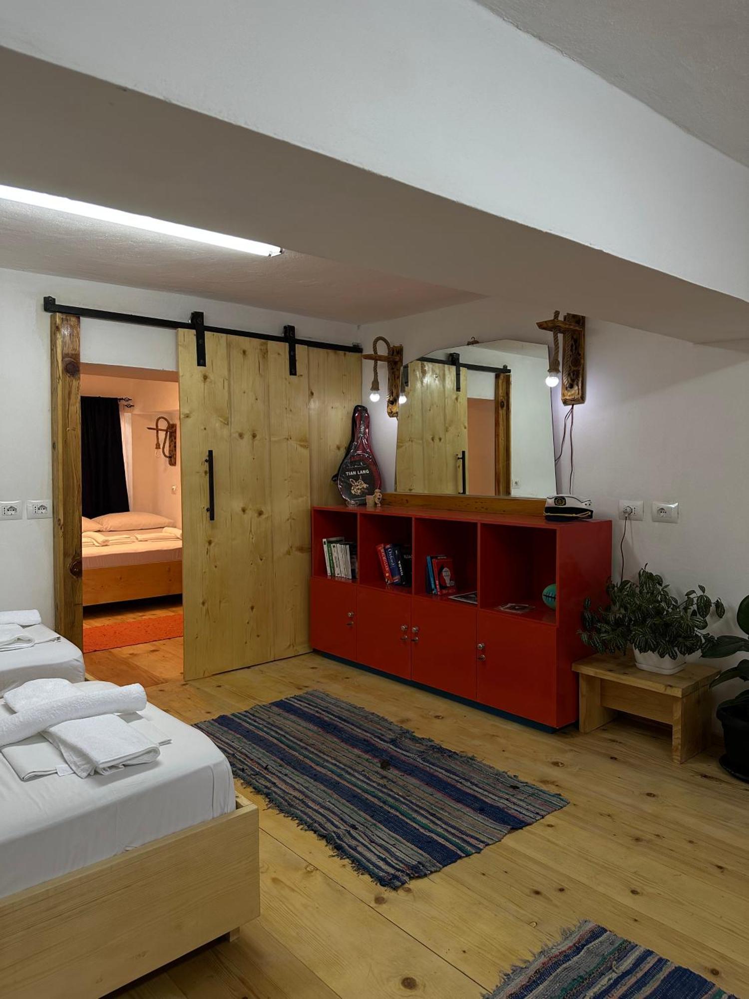 My Wooden Apartments Tirana Zewnętrze zdjęcie